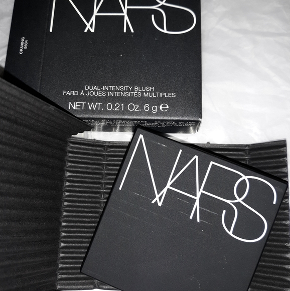 NARS ❣ XL Dual Intensity Versatile Blush: Craving - Picture 11 of 11
